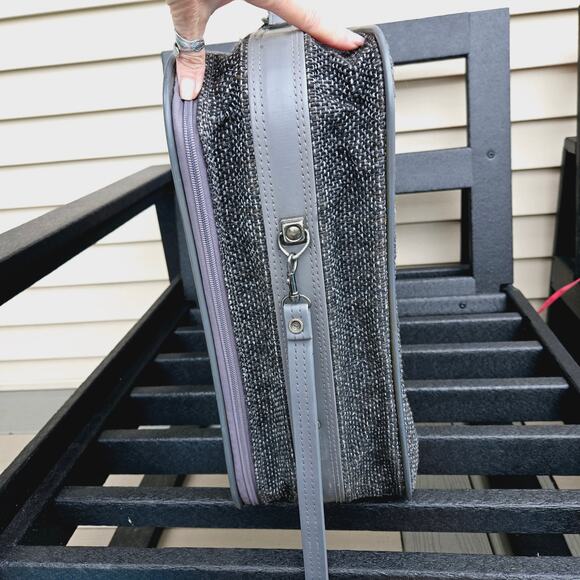 Oscar de la Renta Vintage Suitcase travel bag wheels tweed gray 25 inch - Picture 17 of 17